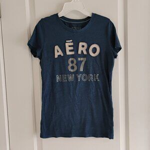Aeropostale Women's Blue T-Shirt Size M